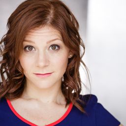 Ashley Bank 飾演 Heather