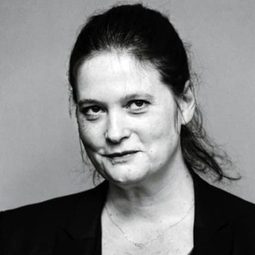 蘇菲斐麗赫思 - 喜多妮在日本編劇