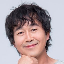 樸忠善 飾演 Ha-eun's Father