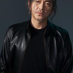 郭震 飾演 Professor