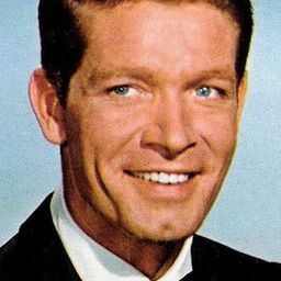 Stephen Boyd 飾演 Peter Jongman