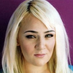 Melanie Hubert - Hazard演員 飾演Elle