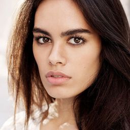 娜塔莉亞·華納 飾演 Kate