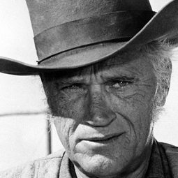 羅伯特·威爾克 飾演 Ponch