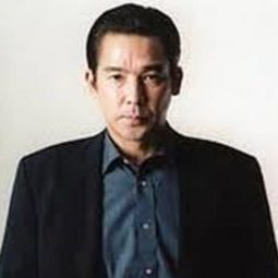 加藤善博 - 機器羅曼死演員 飾演Shigeru Goki