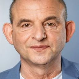 Dominique Horwitz - Die Braut演員 飾演