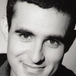 Sam Vincent - Strawberry Shortcake: Jammin with Cherry Jam演員 飾演Berrykin Bruce / Berrykin Bandleader (voice)