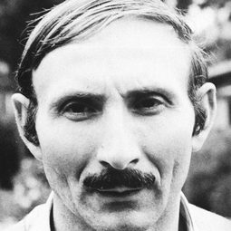 Vito Passeri - Languidi baci... perfide carezze演員 飾演Poliziotto