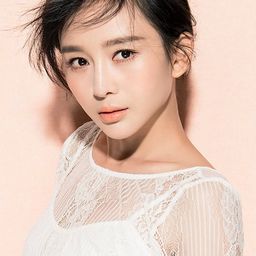 夏凡霓 飾演 Ruby