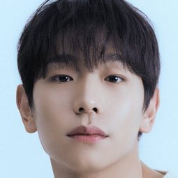 申柱協 飾演 Man-soo
