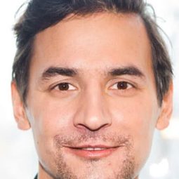 阿蘭·達爾伯 - 瓊森幫：完美盜竊導演