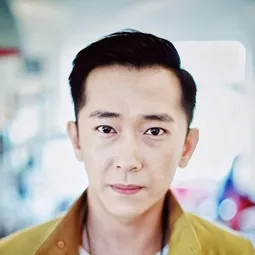 施名帥 - 秘密海演員 飾演