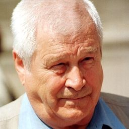 Martin Ťapák 飾演 Petr Kubeš, Biologist