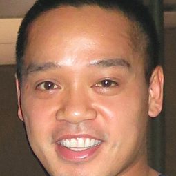 Jon Valera - Mortal Kombat: Final Battle演員 飾演Reptile