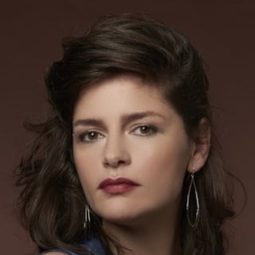 Romina Ricci 飾演 Leti