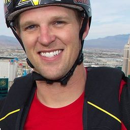 艾瑞克·羅納 飾演 Self