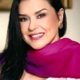 Marilyn Pupo 飾演 Milagros (segment: "Ni perdón, ni olvido")