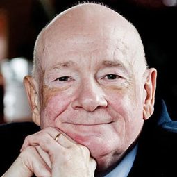 Raymond Moody - 彼岸的真相演員 飾演Self