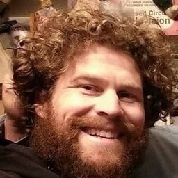 Todd Rex 飾演 The Scarecrow