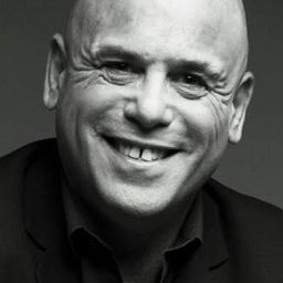 比喬高梅茲 飾演 