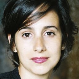 Thissa d'Avila Bensalah 飾演 Colette / Camille Claudel / Suzanne Valadon / Berthe Morisot (voice)