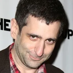 Jonathan Marc Sherman 飾演 Ira Weitzman