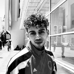 Ilyass El Ouahdani - Away演員 飾演Yusuf