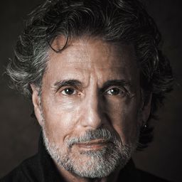 克里斯·沙蘭登 飾演 Mayor Tremello