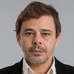 卡西亞諾·卡內羅 - Sea演員 飾演Kostas