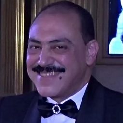 Atef Ammar - 犯罪王國演員 飾演مدير البنك