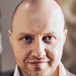 Mikhail Petrenko - 柴科夫斯基伊奧蘭塔公主巴托克藍鬍子的城堡演員 飾演Bluebeard