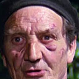 Aristide Caporale - Seven Beauties演員 飾演Madman