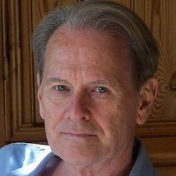 Yves Beneyton - 大錯亂演員 飾演John