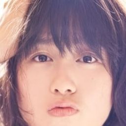 佐々木彩夏 飾演 