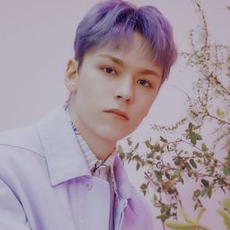 Hansol Vernon Chwe 飾演 Self