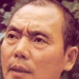 閆懷禮 飾演 谢逊