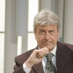 Stefano Antonucci - 等待黎明 2演員 飾演Professore (1974)