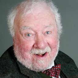 弗雷迪·瓊斯 飾演 Jan Pendered