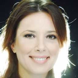 Irene Bufo - Let's See Copia Conforme導演