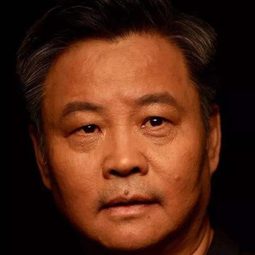 余華 - 過年回家編劇