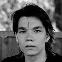 歐尼·湯米拉 飾演 Erkki