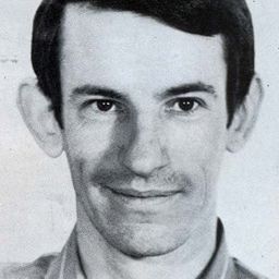 Guerrino Crivello 飾演 