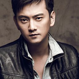 Feng Qilong 飾演 Man in park