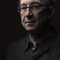 Juan Viadas 飾演 Gregorio