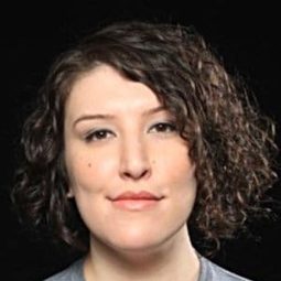 Terri Doty - 屍殺列車演員 飾演Seong-kyeong (voice)