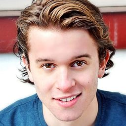 Mitch Ainley - Wedding March 2: Resorting to Love演員 飾演Wyatt