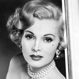 莎莎·嘉寶 飾演 Gigi