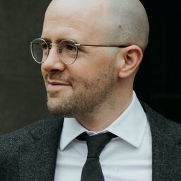 Brian Christian 飾演 Self