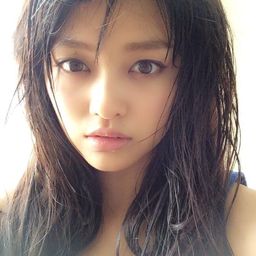 山地まり 飾演 Hinako Kurosawa