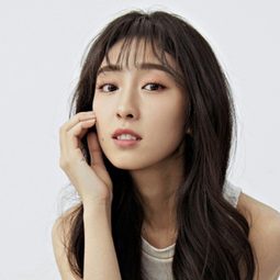 張小婉 飾演 Jiu